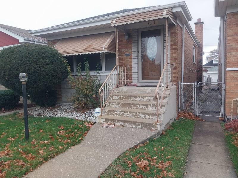 House for rent at 8025 S Wentworth Ave, Chicago, IL 60620