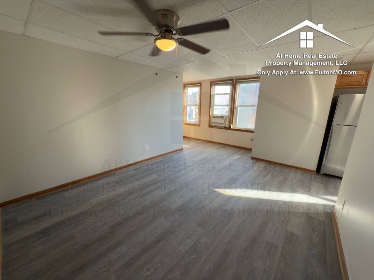 Apartment for rent at 603 Court St, Fulton, MO 65251
