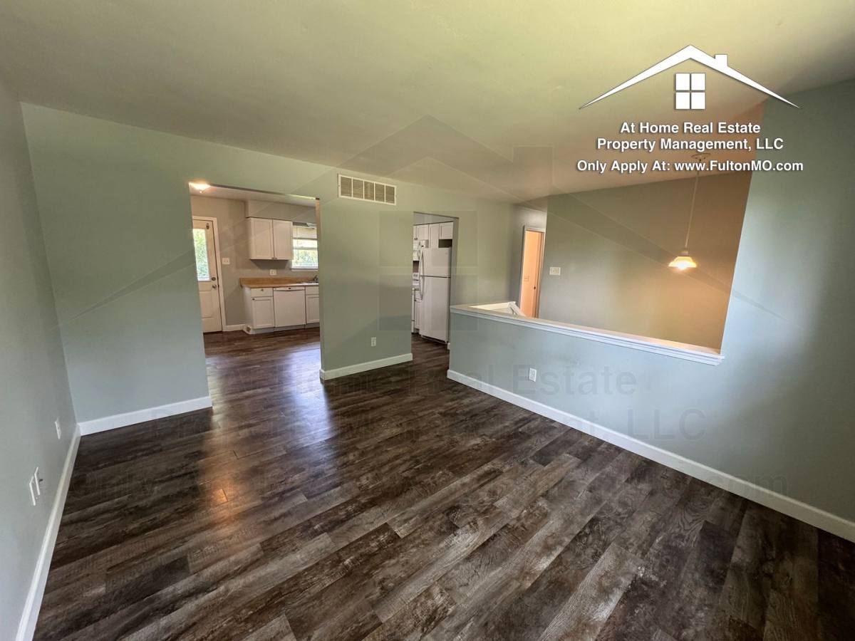 House for rent at 501 Stack Rd, Fulton, MO 65251