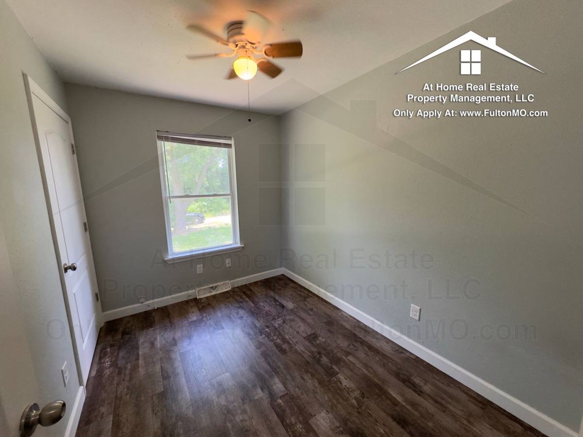 House for rent at 501 Stack Rd, Fulton, MO 65251