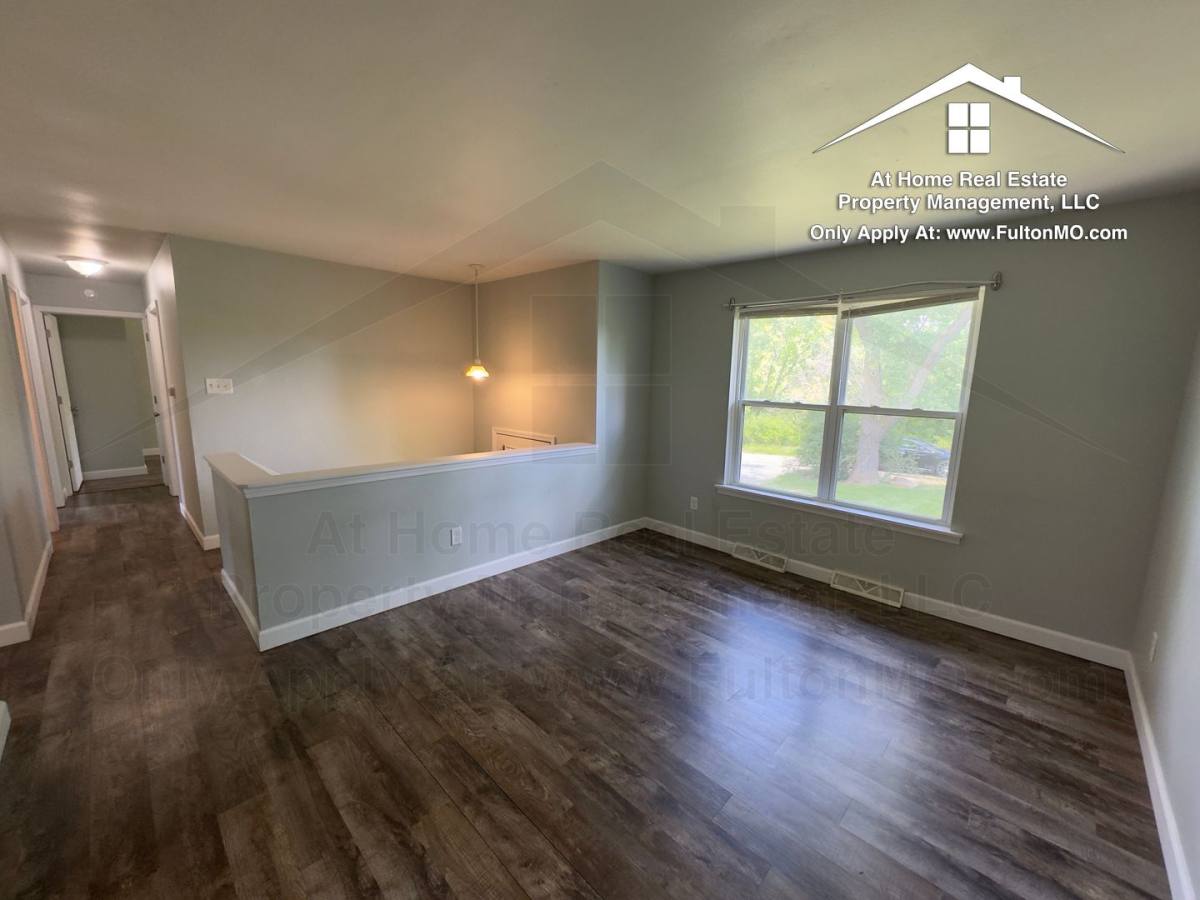 House for rent at 501 Stack Rd, Fulton, MO 65251