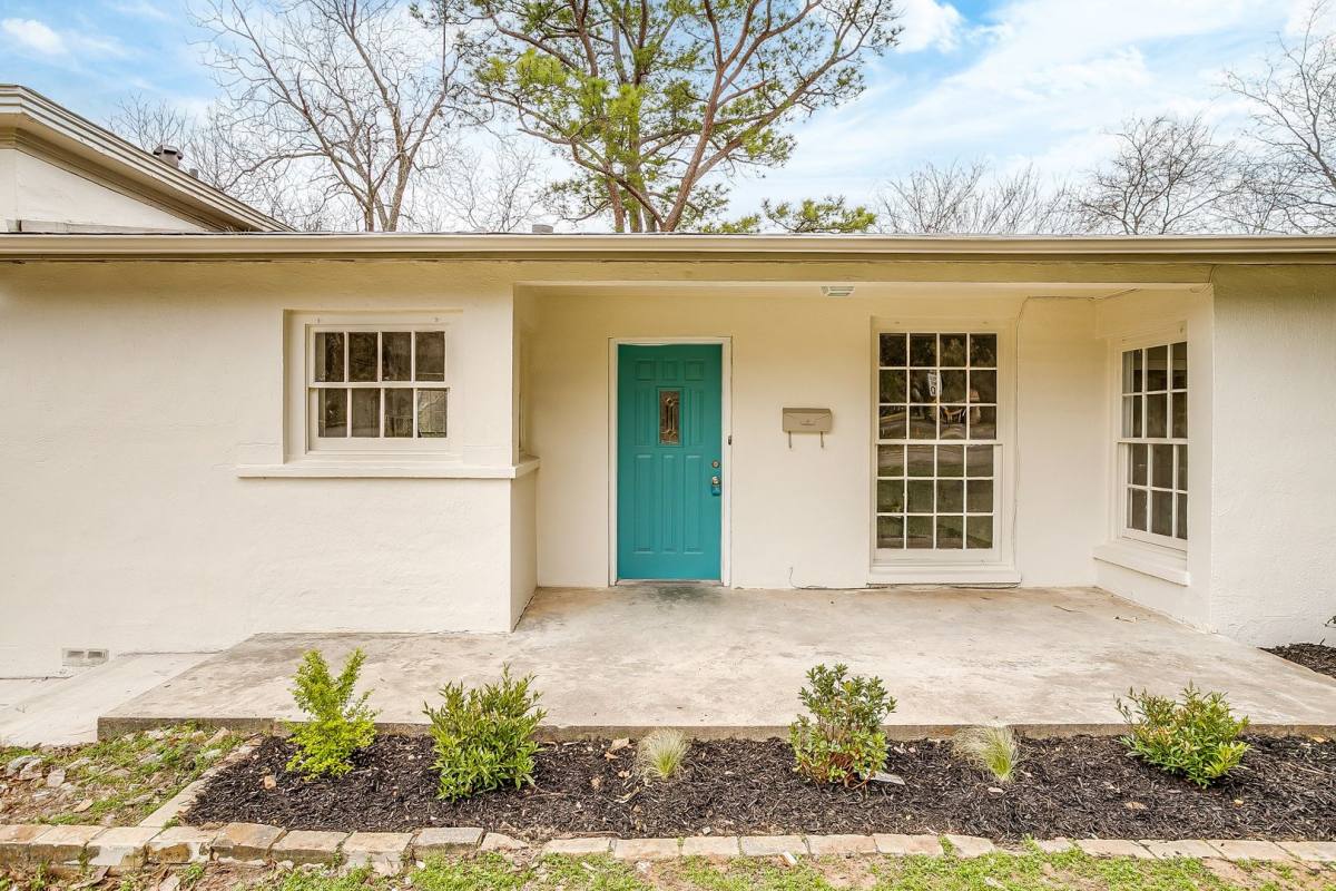 House for rent at 5437 Sam Calloway Rd, Fort Worth, TX 76114