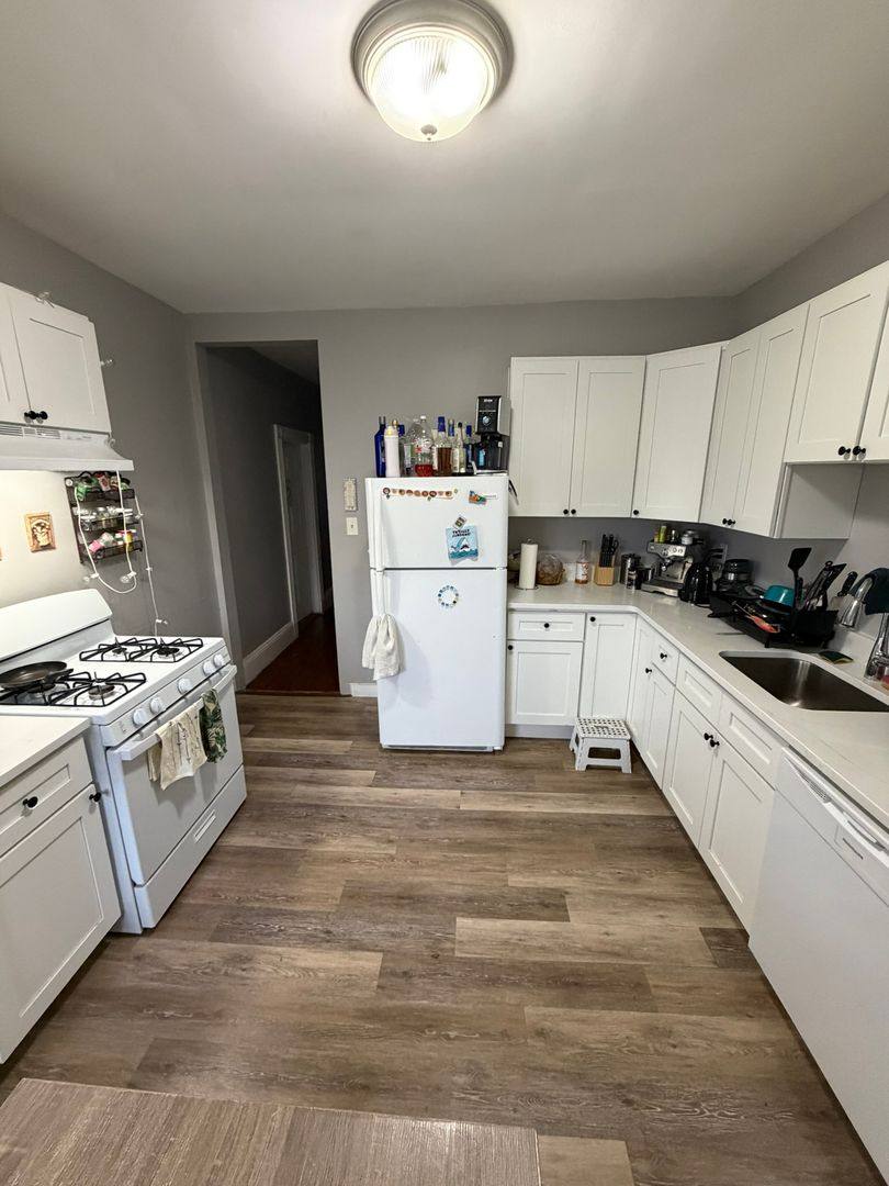 Condo for rent at 122 Hillside St #3, Roxbury Crossing, MA 02120