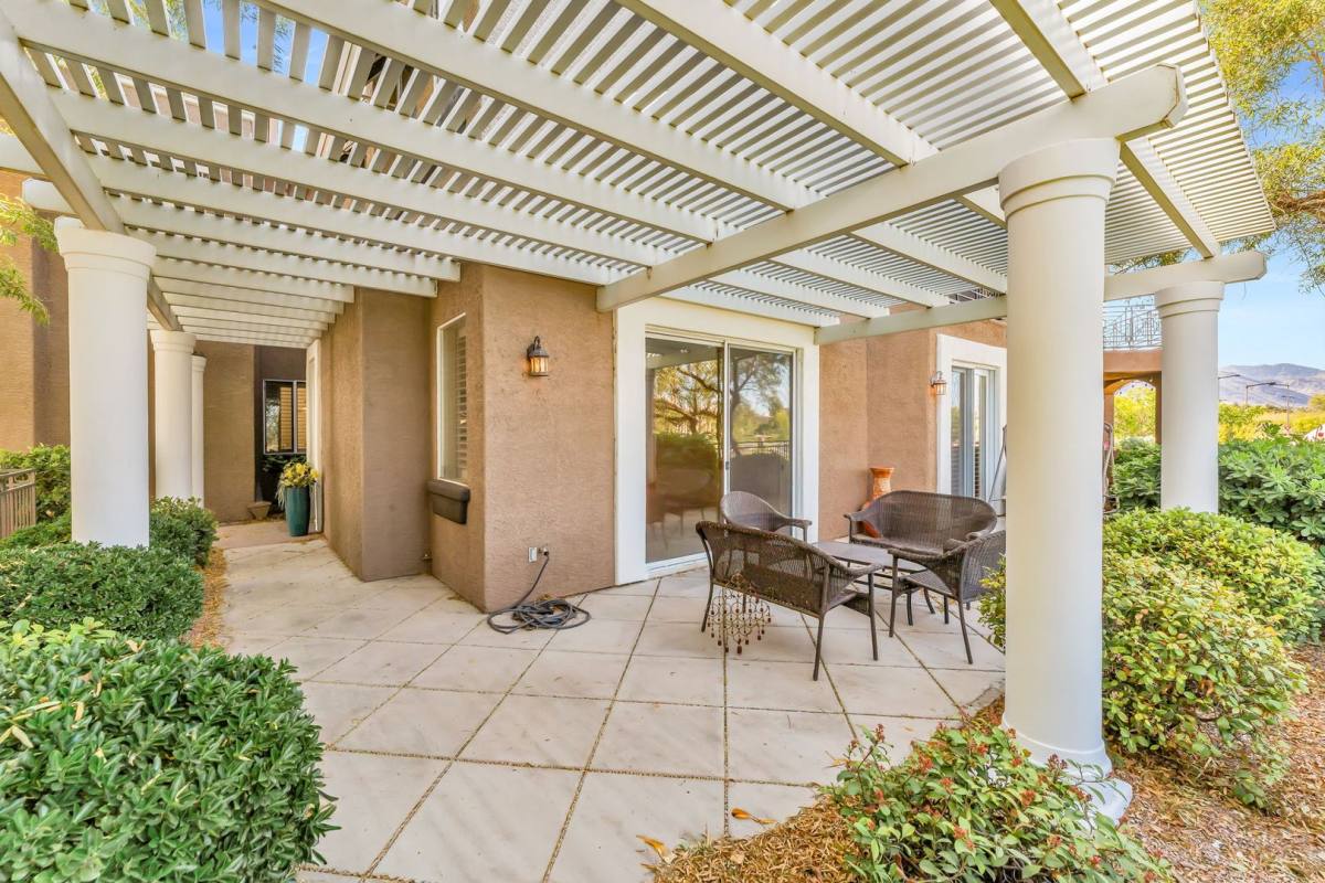 Condo for rent at 9430 Laguna Niguel, Las Vegas, NV 89134