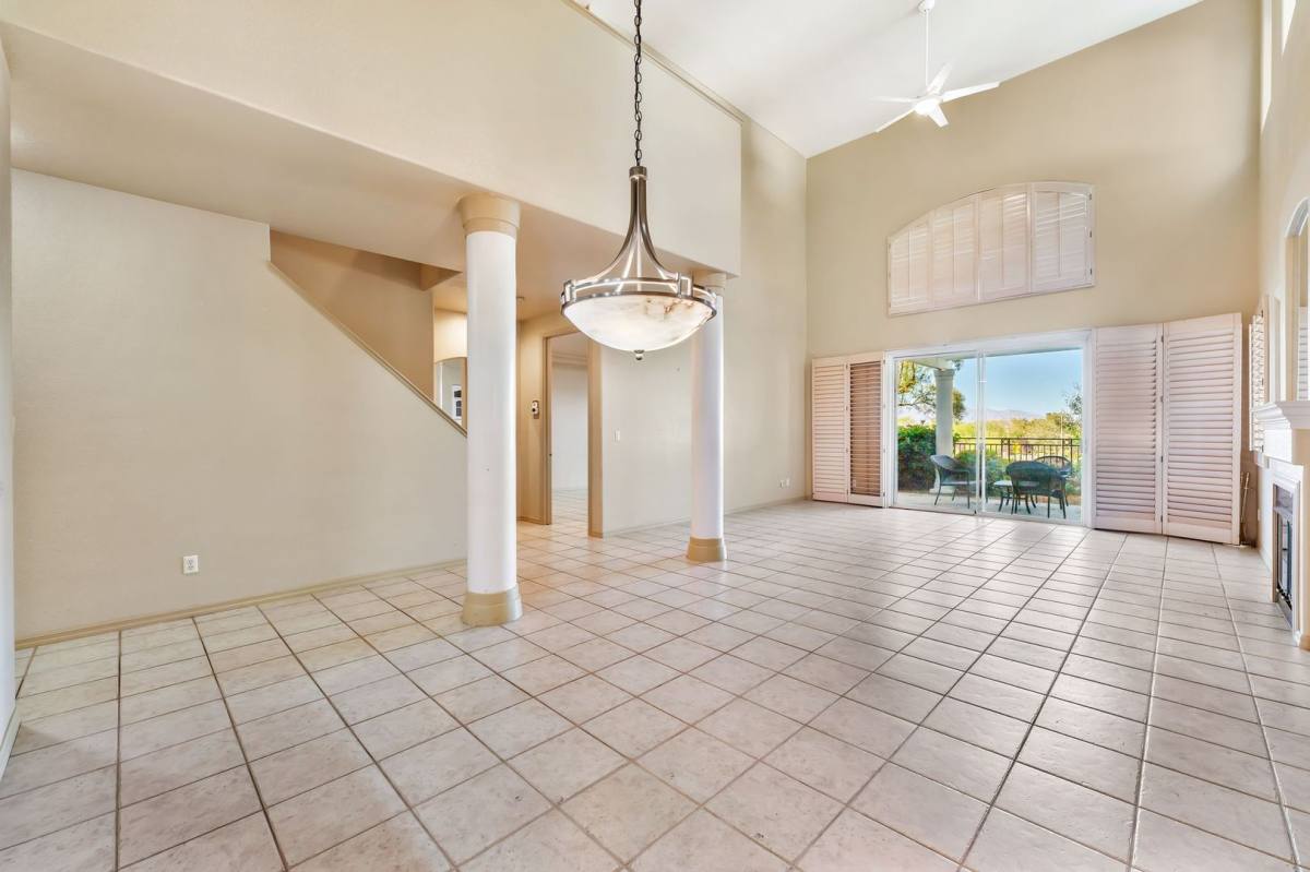 Condo for rent at 9430 Laguna Niguel, Las Vegas, NV 89134