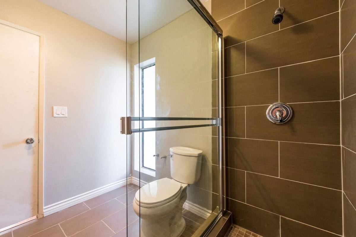 Townhouse for rent at 818 N Monterey St, Alhambra, CA 91801