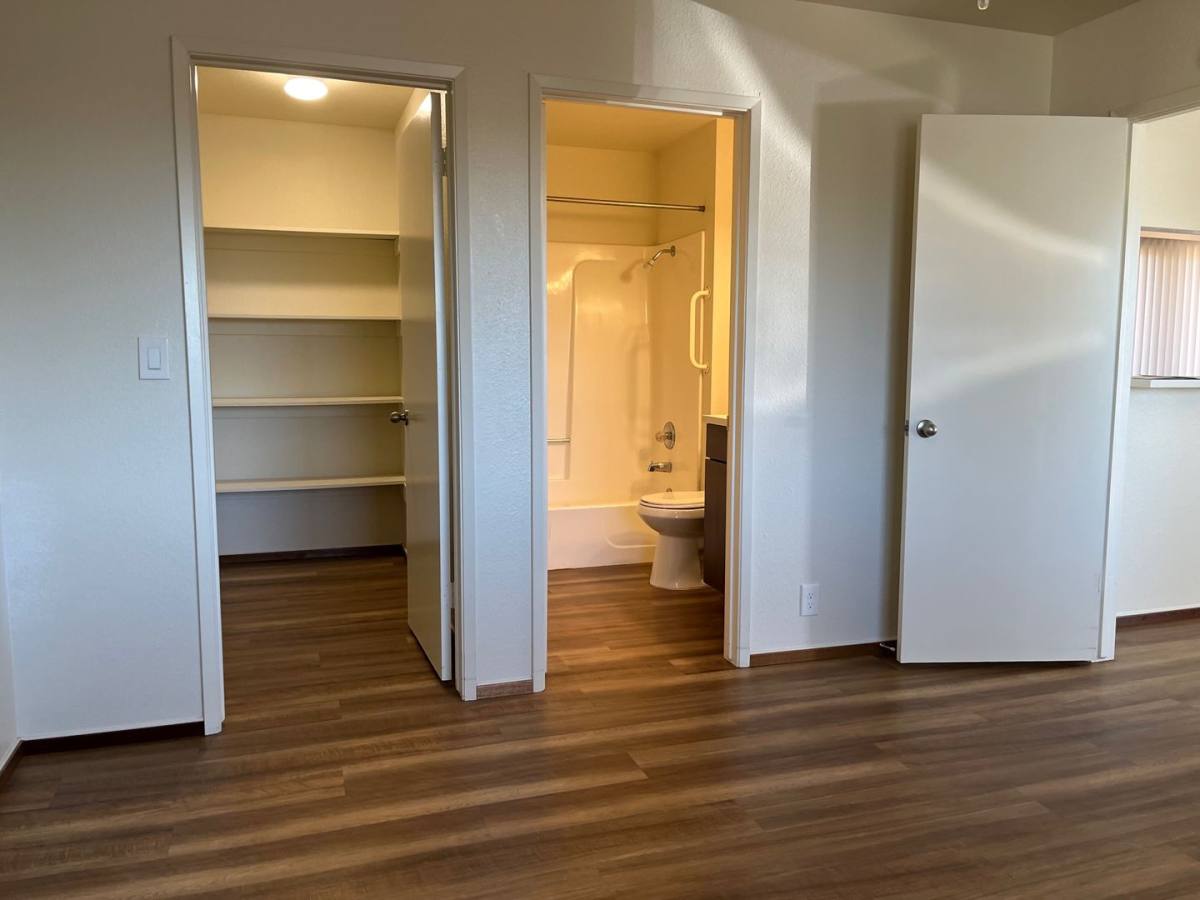Apartment for rent at 443 Nunneley Rd, Paradise, CA 95969