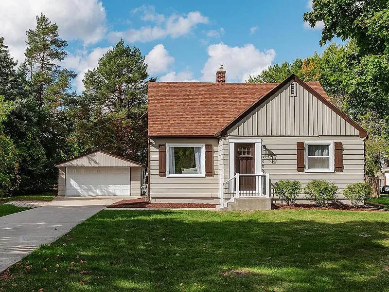 House for rent at 4075 N 127th St, Brookfield, WI 53005