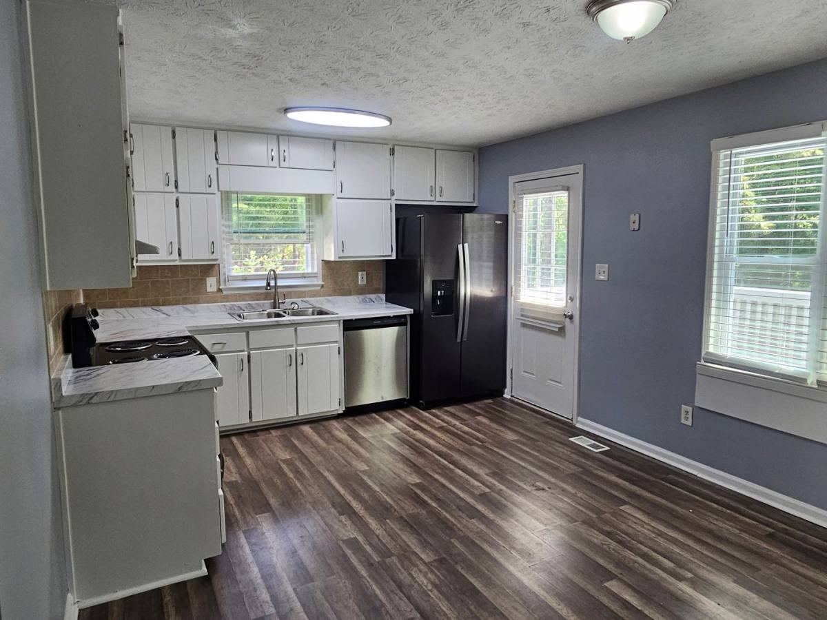 House for rent at 5720 Buck Court, Ellenwood, GA 30294