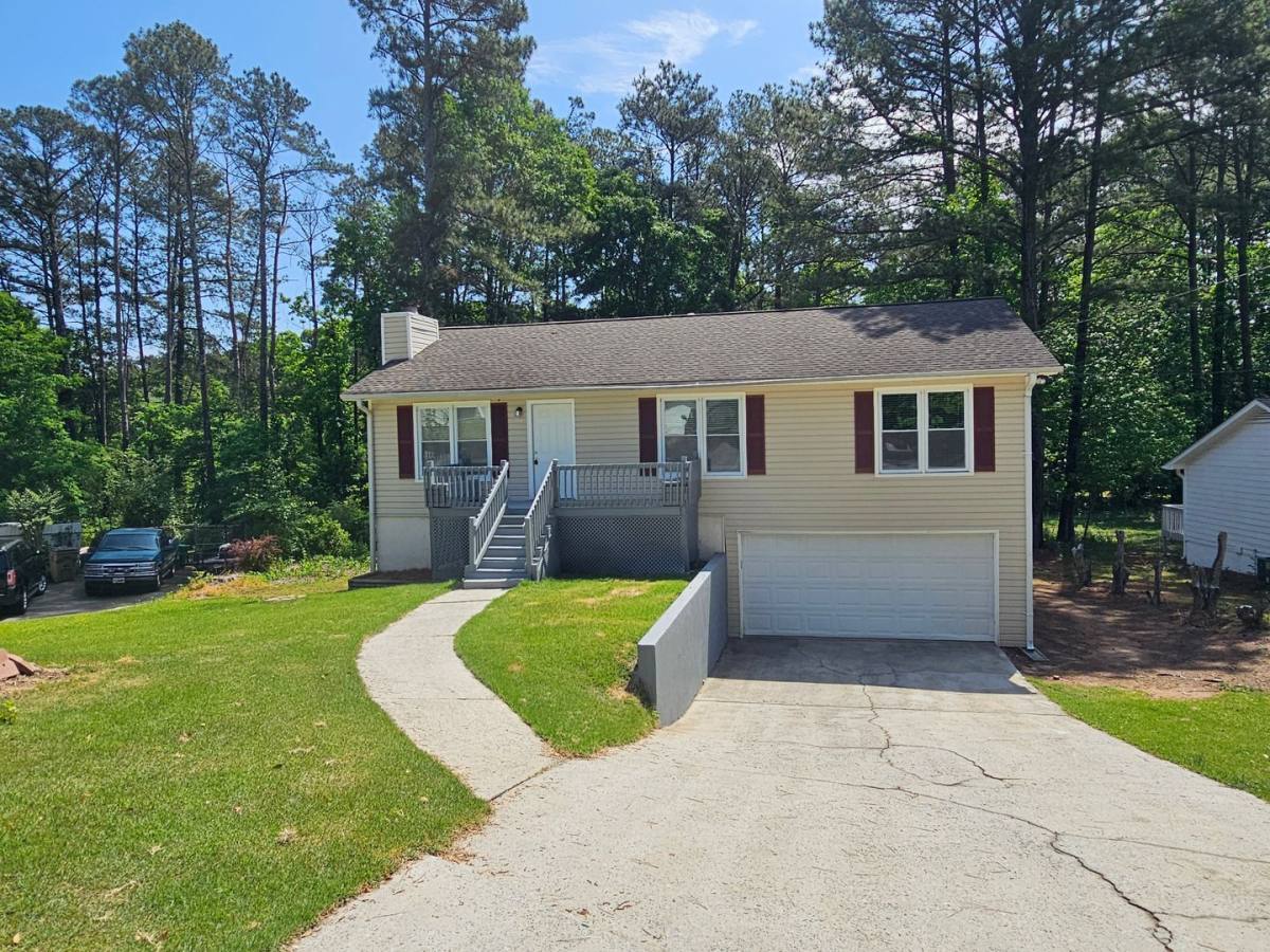 House for rent at 5720 Buck Court, Ellenwood, GA 30294