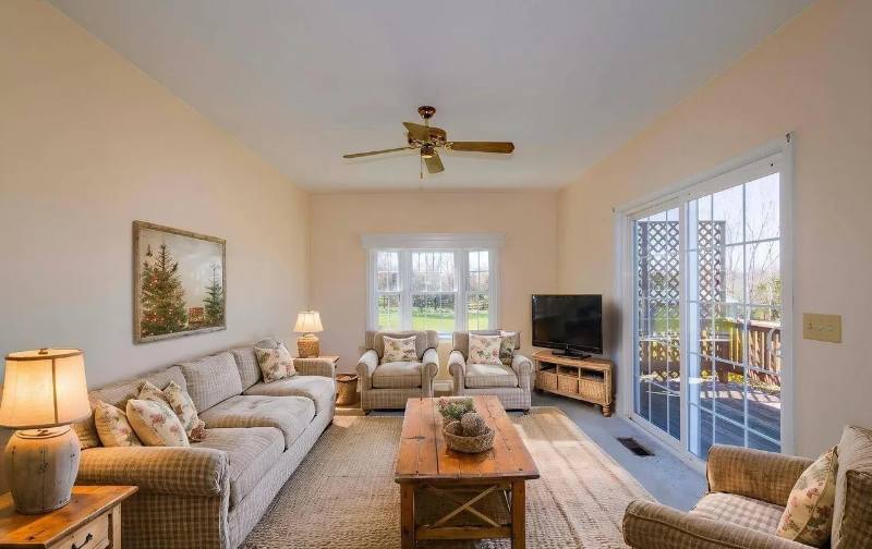 House for rent at 23217 Village Rd, Unionville, VA 22567