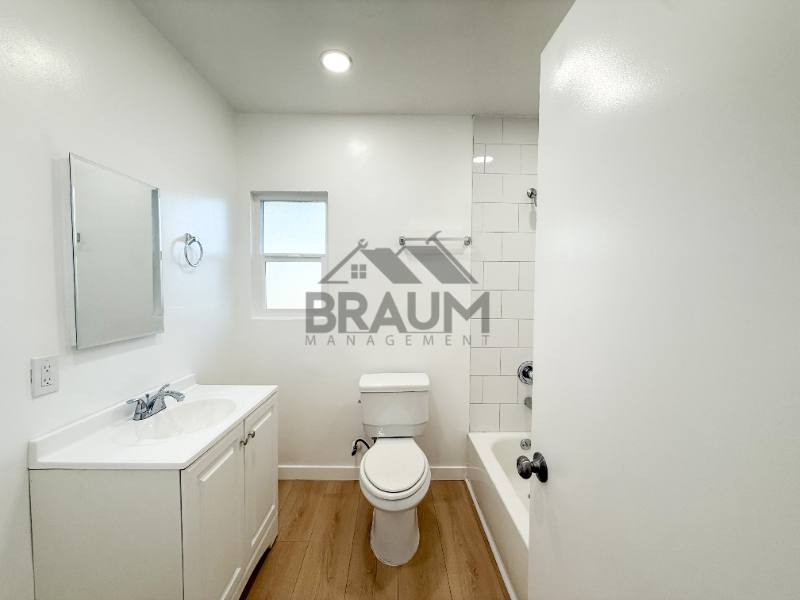Apartment for rent at 13115 Oxnard St #19, Van Nuys, CA 91401