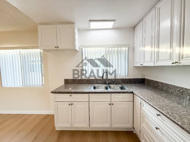 Apartment for rent at 13115 Oxnard St #19, Van Nuys, CA 91401