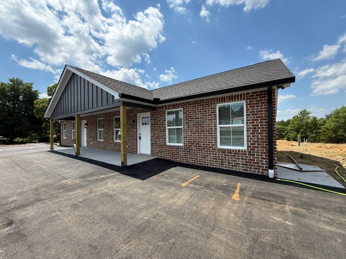 Apartment for rent at 570 Pippin Rd #B, Cookeville, TN 38501
