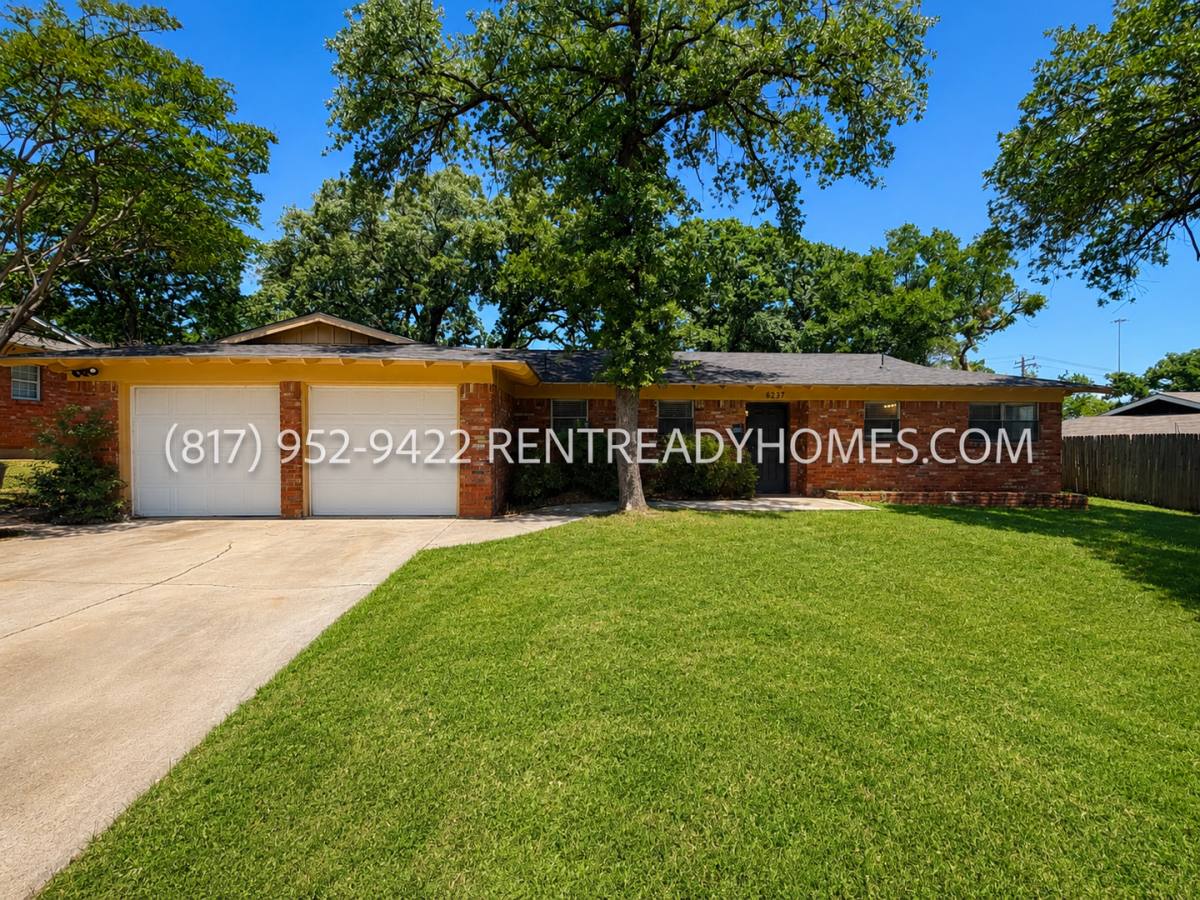 House for rent at 6237 Warrington Place, Fort Worth, TX 76112