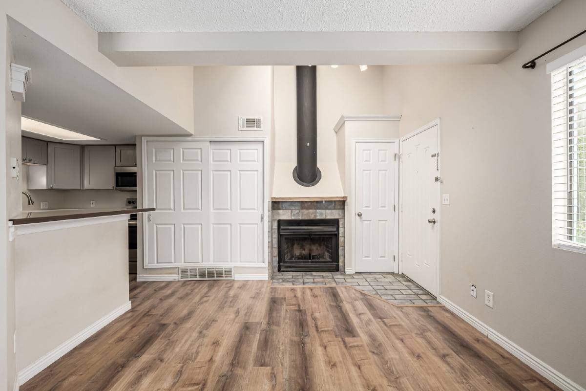 Condo for rent at 8701 Huron St #9-207, Denver, CO 80260