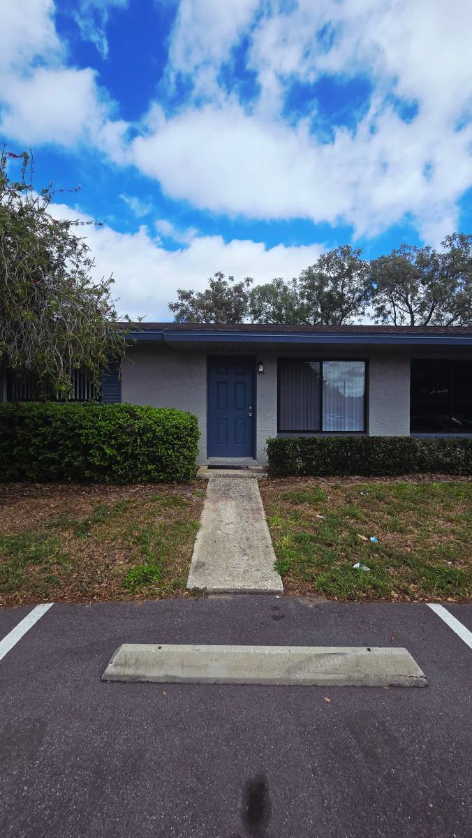House for rent at 555 Northlake Blvd, Altamonte Springs, FL 32701