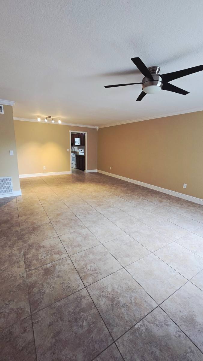 House for rent at 555 Northlake Blvd, Altamonte Springs, FL 32701