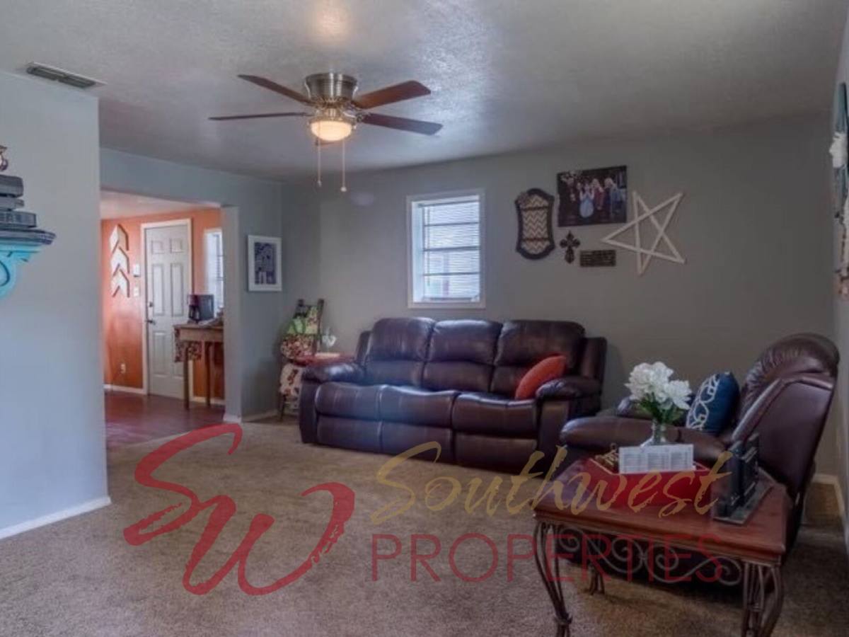 House for rent at 785 Belknap, Stephenville, TX 76401