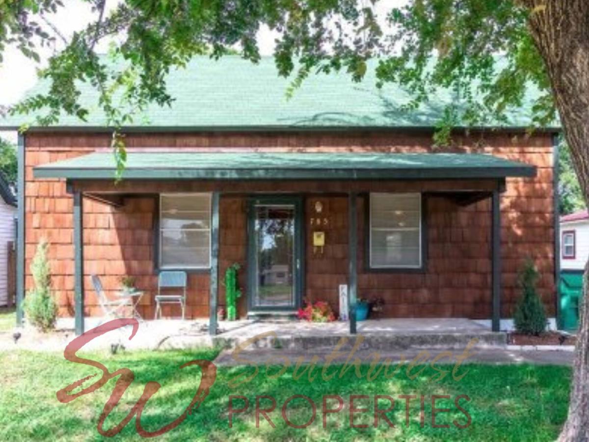 House for rent at 785 Belknap, Stephenville, TX 76401