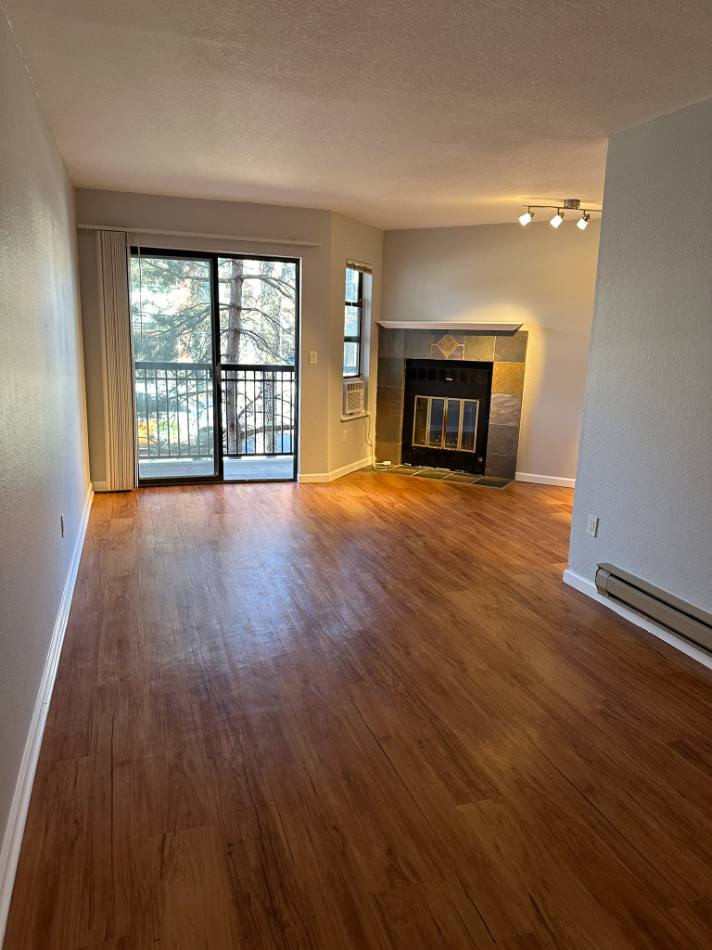 Condo for rent at 1934 18th St #10, Boulder, CO 80302
