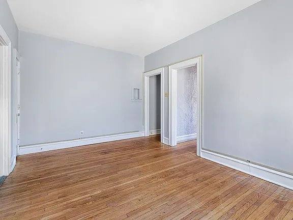 Apartment for rent at 109 Chestnut St #4, Audubon, NJ 08106