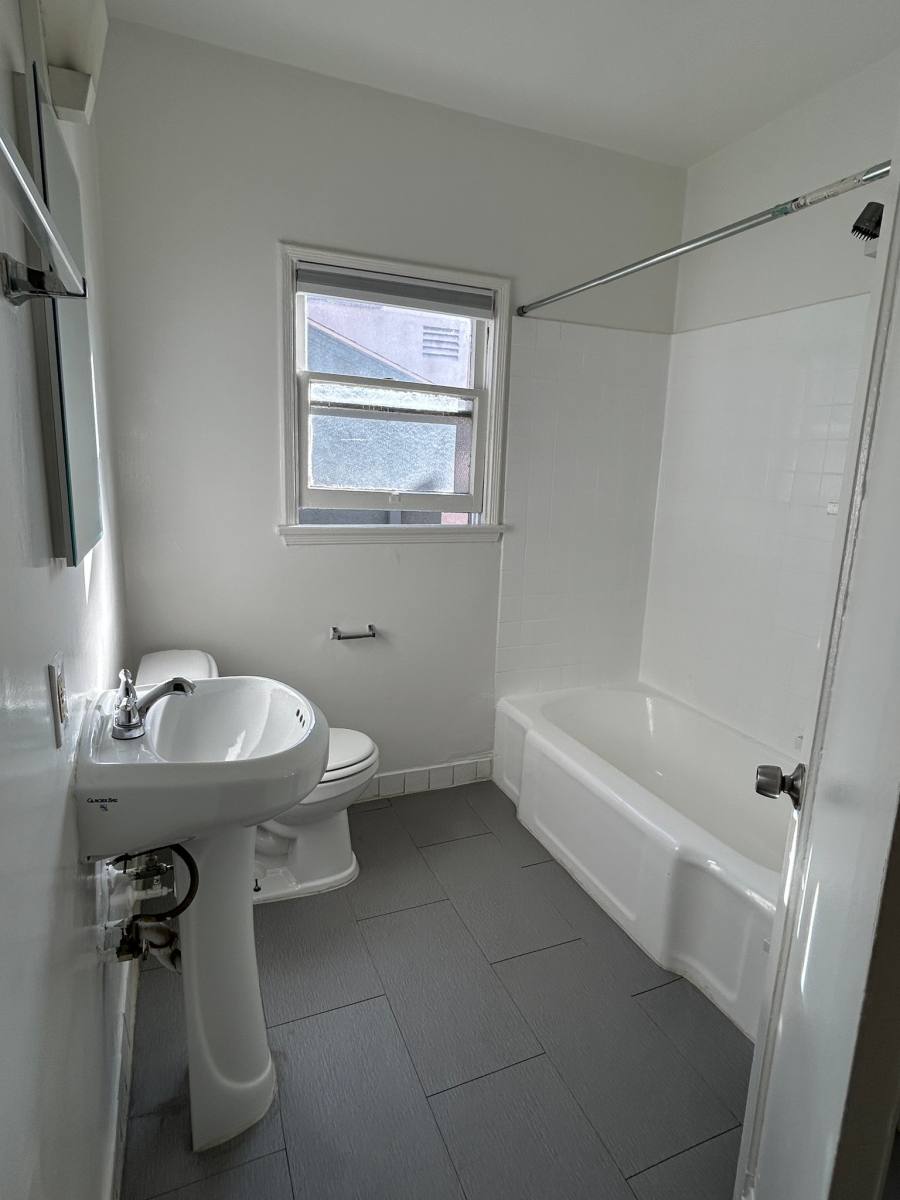 Apartment for rent at 1781 Orchid Ave, Los Angeles, CA 90028