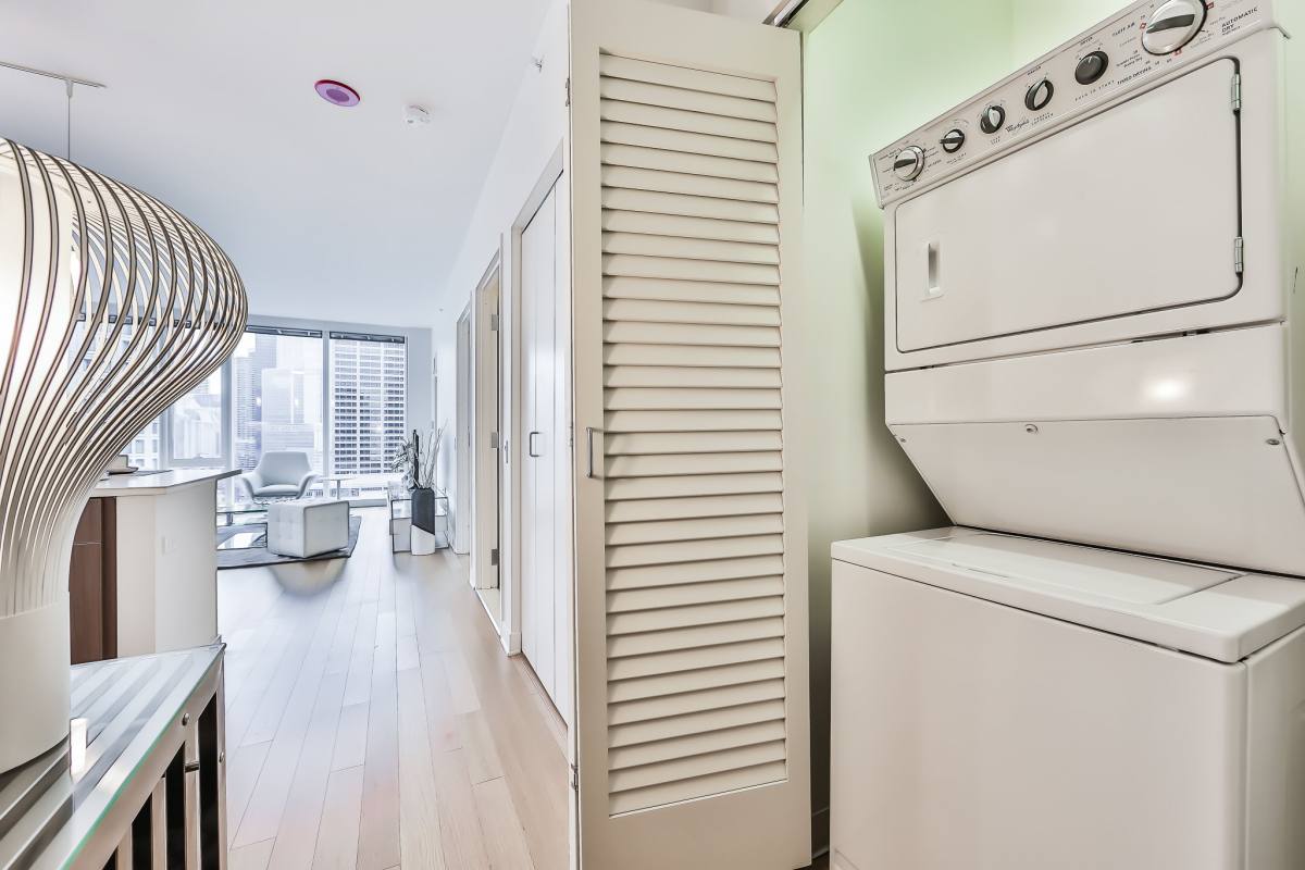 Apartment for rent at 352 E N Water St, Chicago, IL 60611