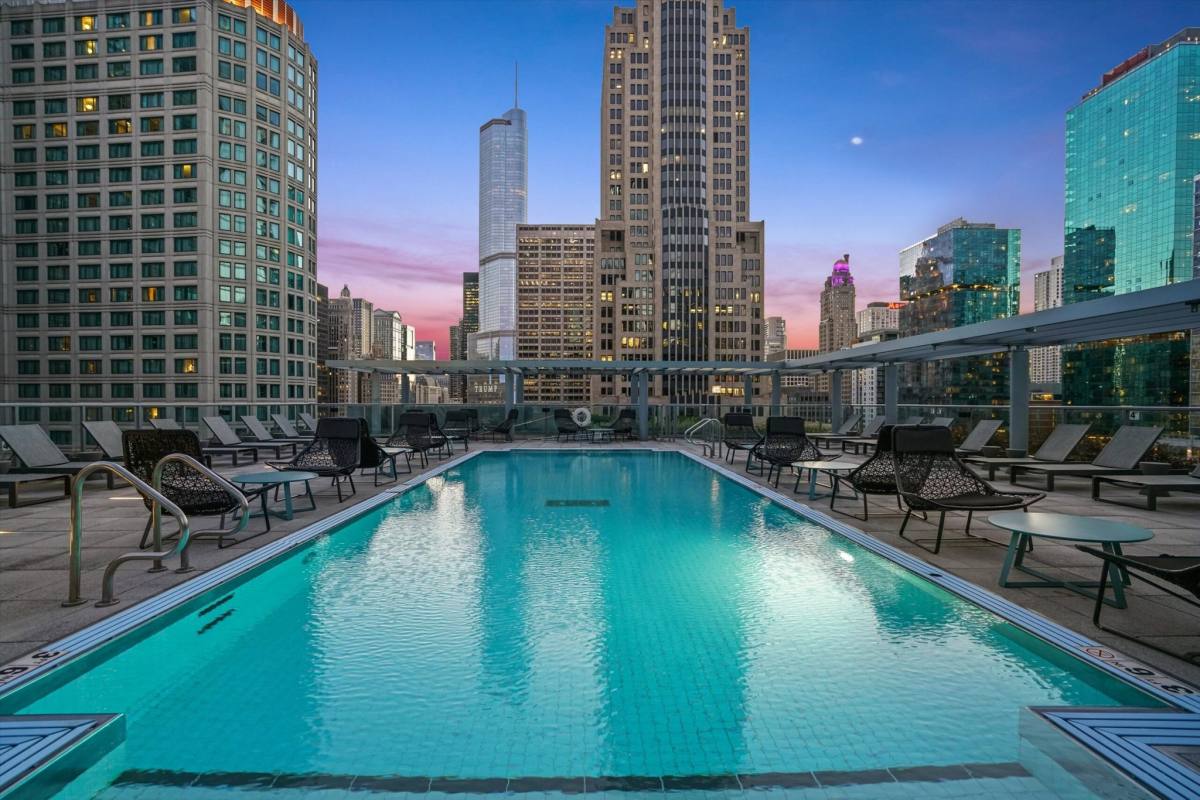 Apartment for rent at 352 E N Water St, Chicago, IL 60611