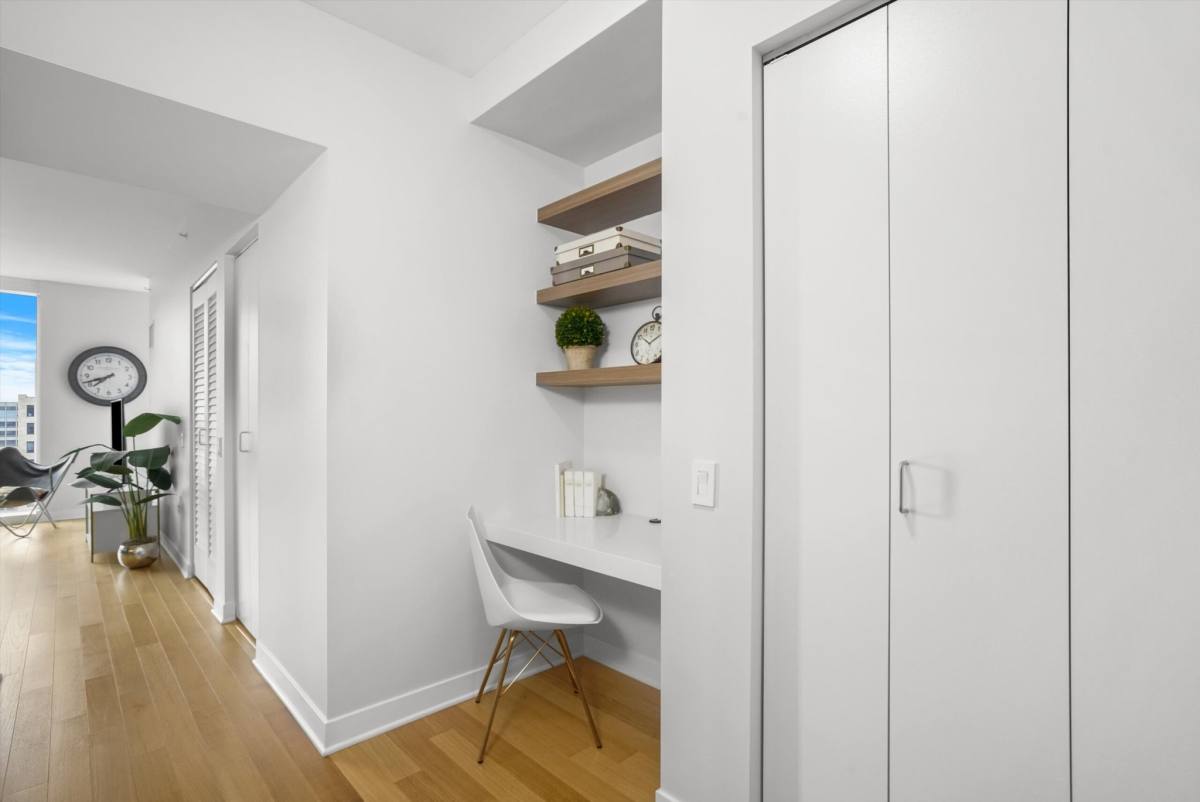 Apartment for rent at 352 E N Water St, Chicago, IL 60611