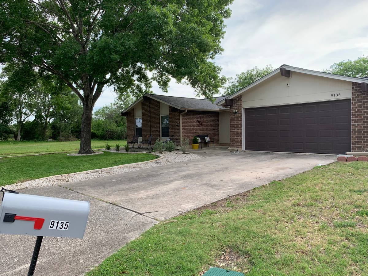 House for rent at 9135 Braswell St, San Antonio, TX 78254