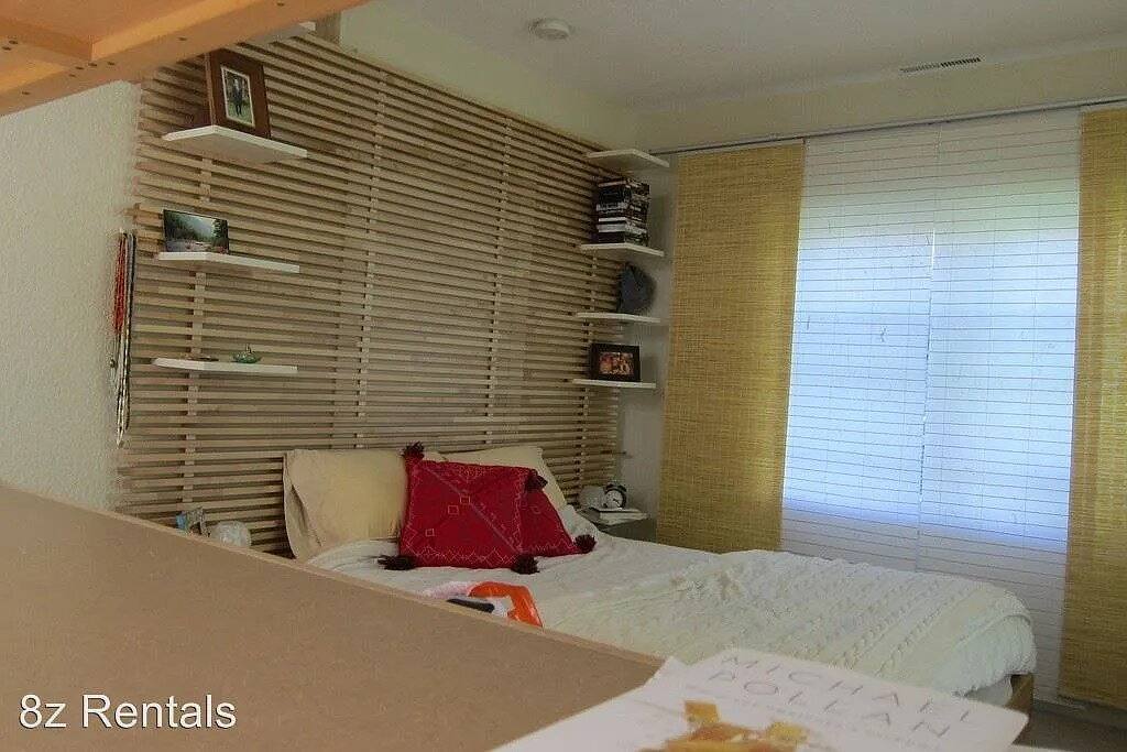 Apartment for rent at 1544 9th St #B, Boulder, CO 80302