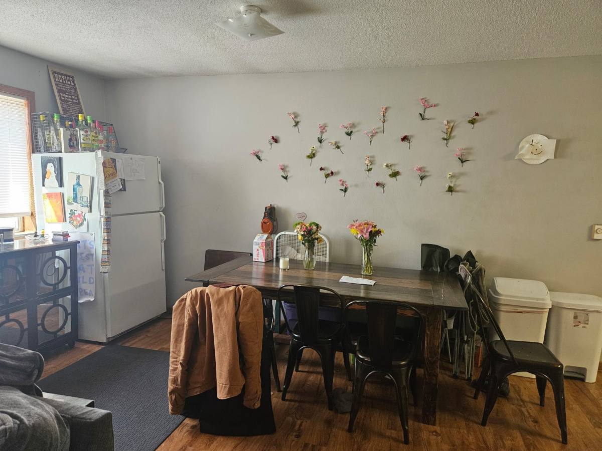 Apartment for rent at 216 W Ave #4, La Crosse, WI 54601