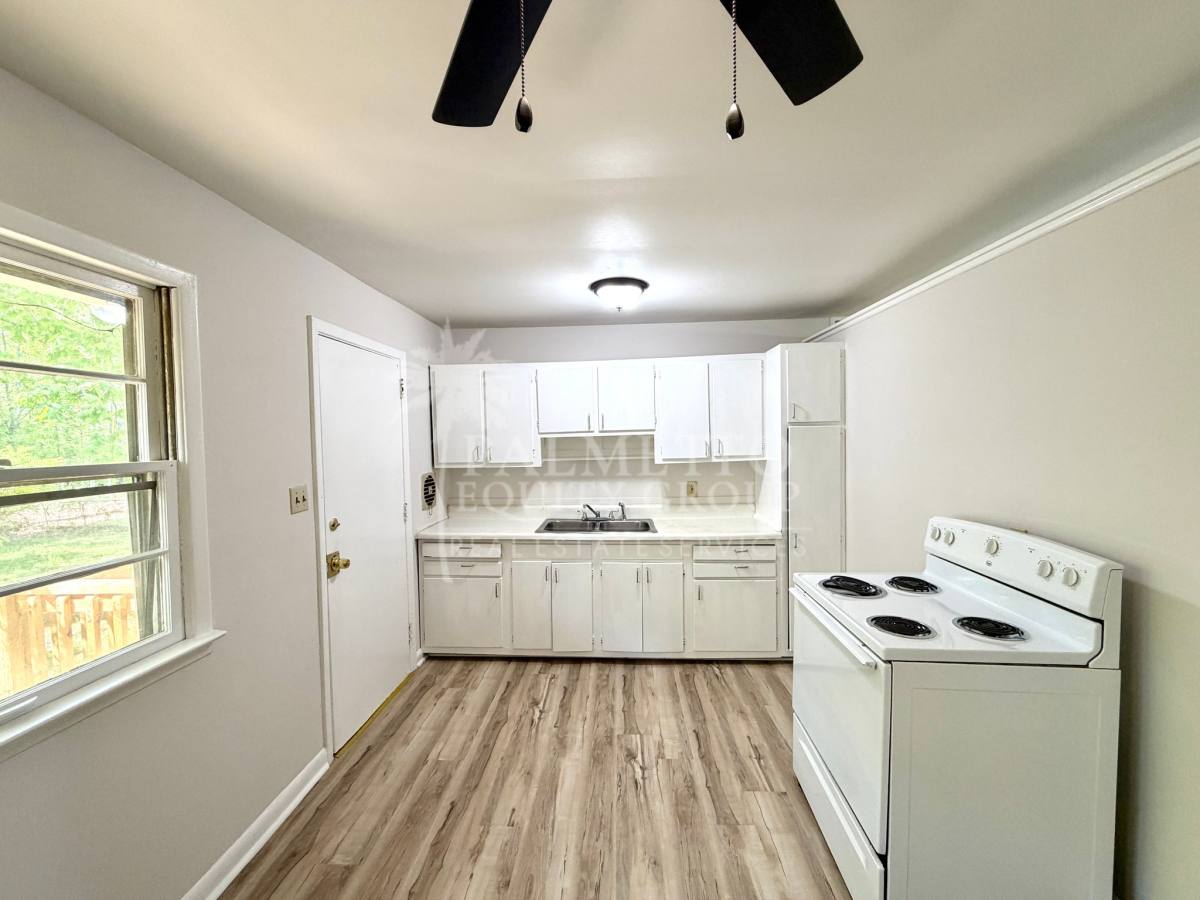 House for rent at 4224 Kildare Dr, Greensboro, NC 27405