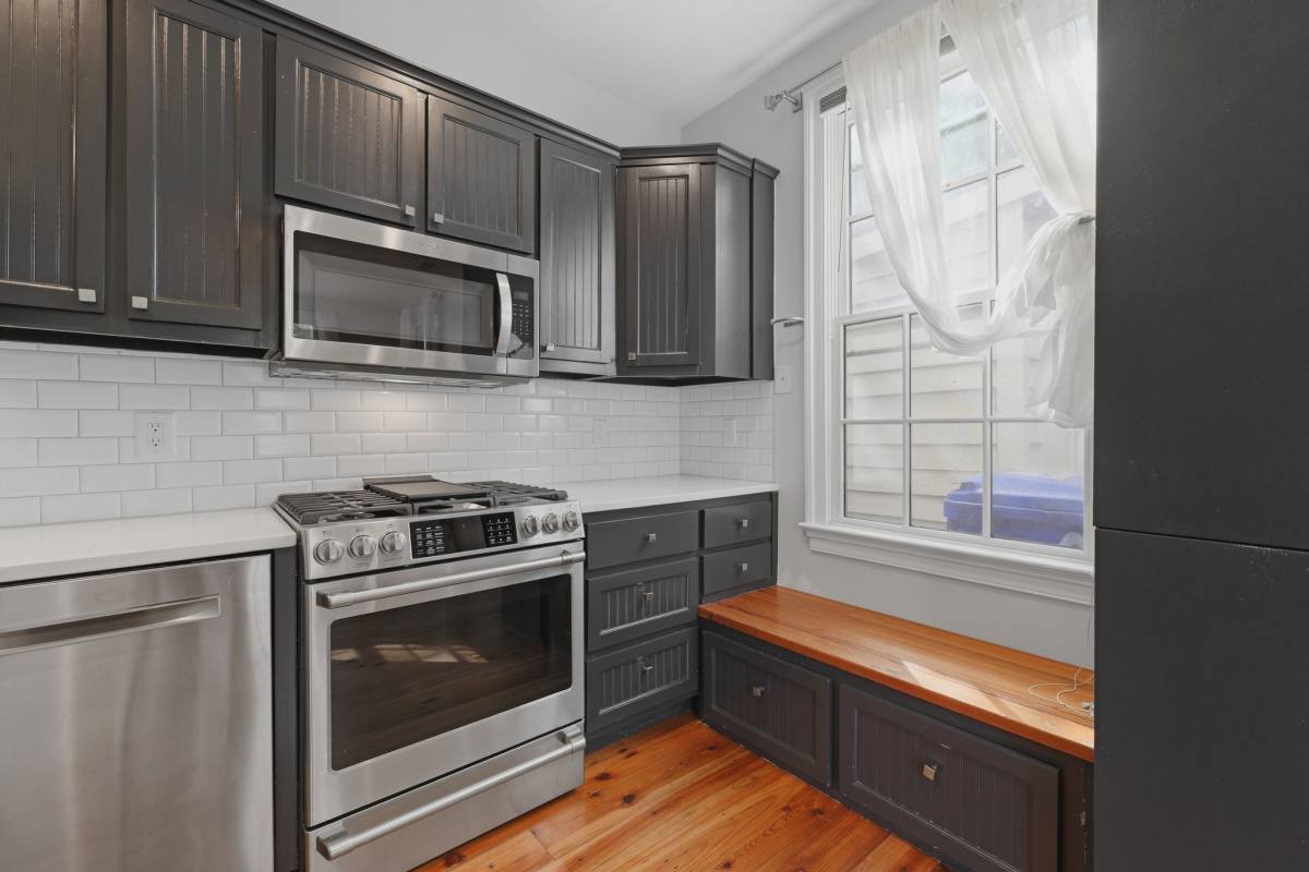 Townhouse for rent at 9 Bogard St #C, Charleston, SC 29403