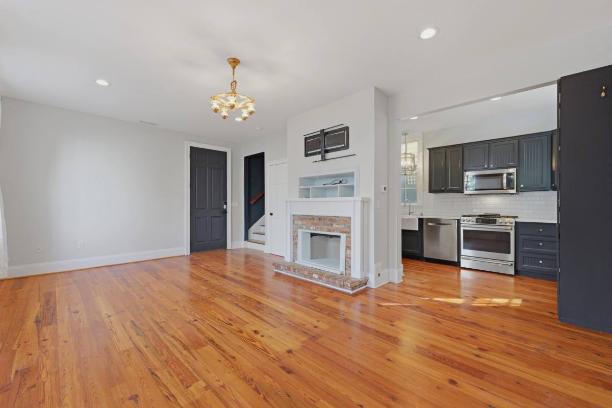 Townhouse for rent at 9 Bogard St #C, Charleston, SC 29403