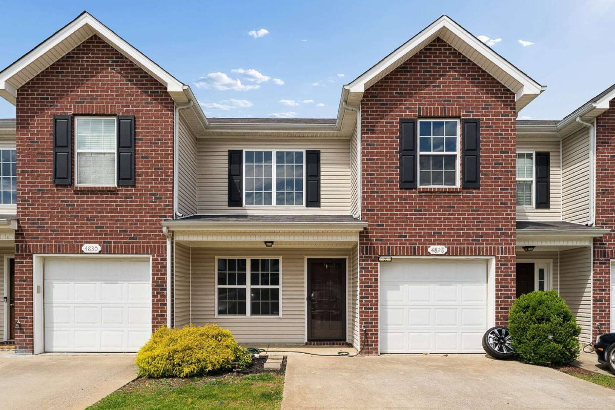 Townhouse for rent at 4828 Octavia St, Murfreesboro, TN 37129