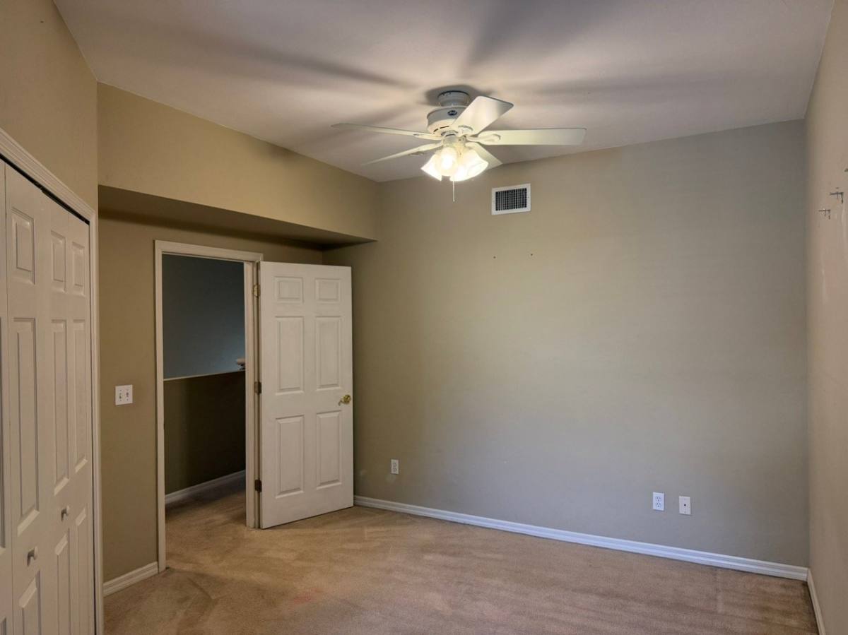 Townhouse for rent at 5047 NW 1st Place, Gainesville, FL 32607