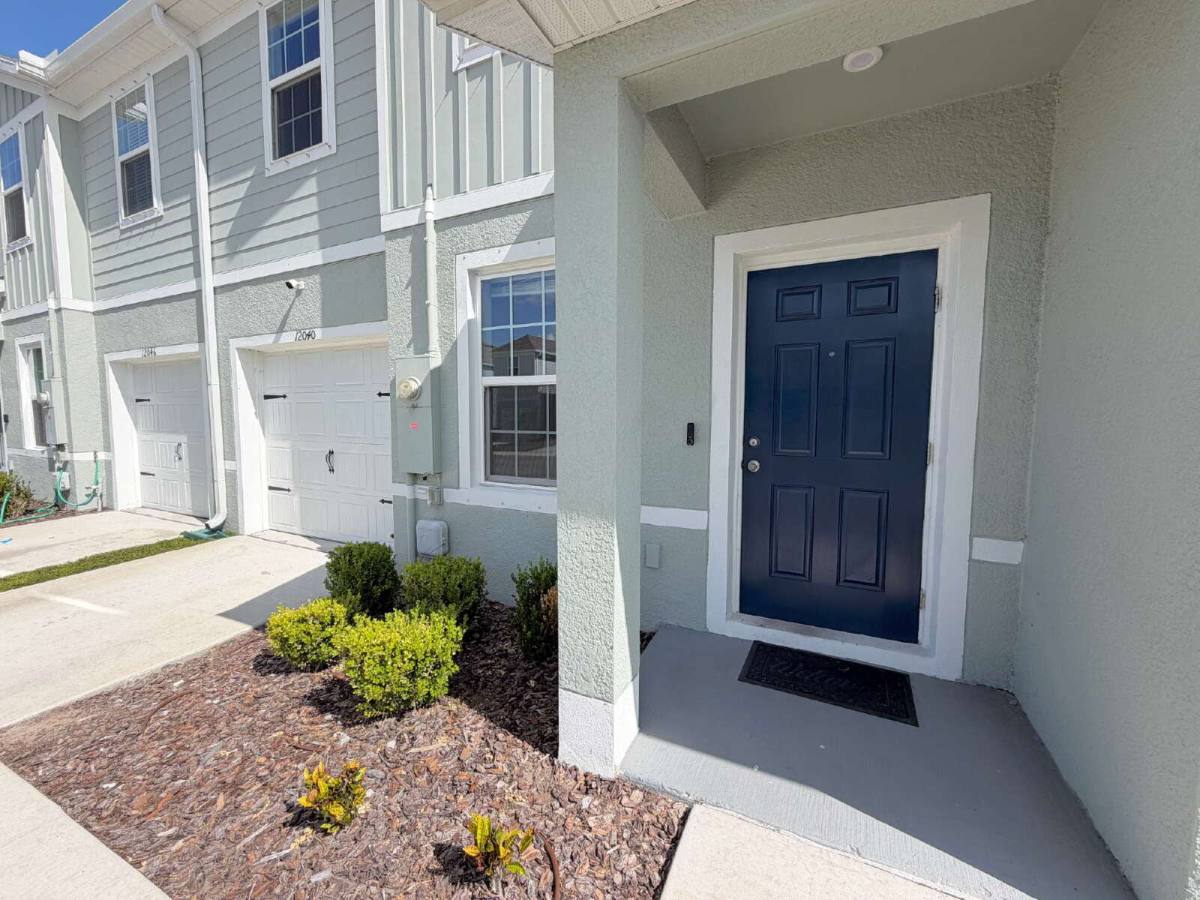 Townhouse for rent at 12040 Grizzly Lane, New Port Richey, FL 34654