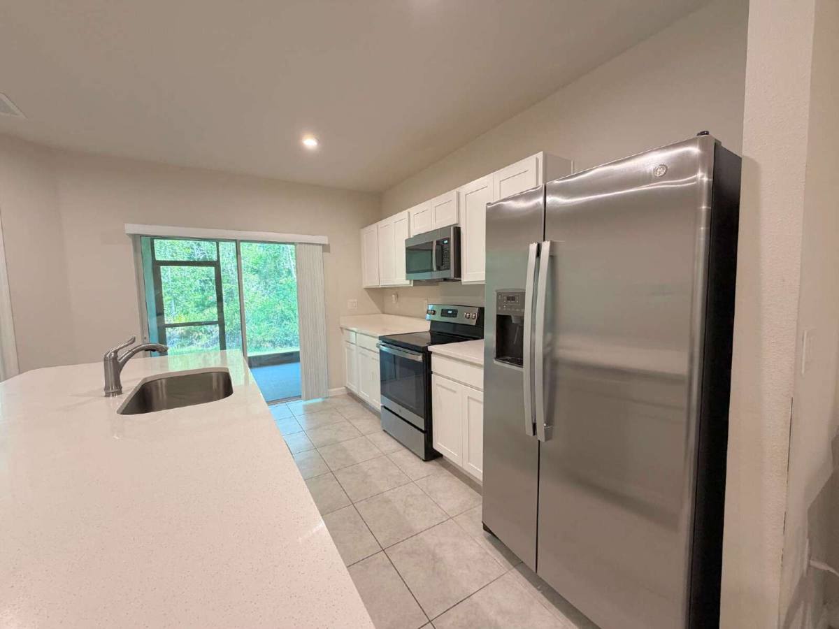 Townhouse for rent at 12040 Grizzly Lane, New Port Richey, FL 34654