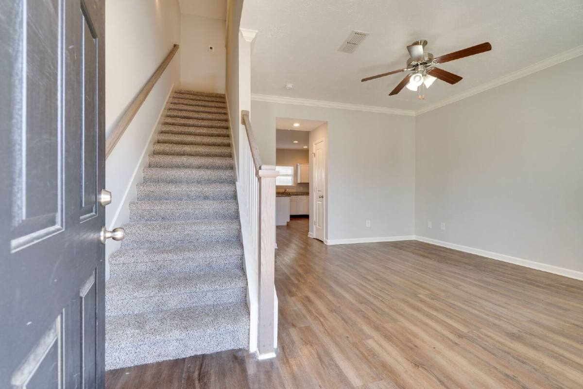 Townhouse for rent at 810 Staten Dr, Murfreesboro, TN 37129