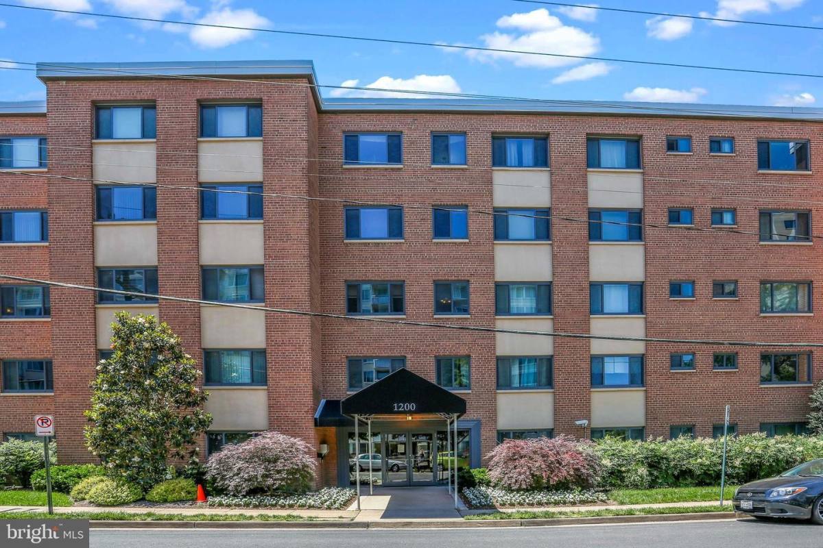 Condo for rent at 1200 S Arlington Ridge Rd #314, Arlington, VA 22202