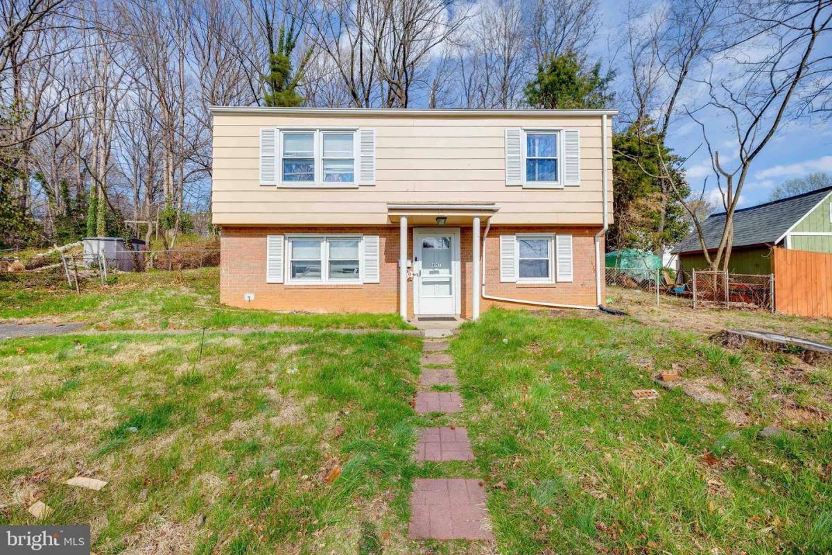 House for rent at 14197 Fullerton Rd, Woodbridge, VA 22193