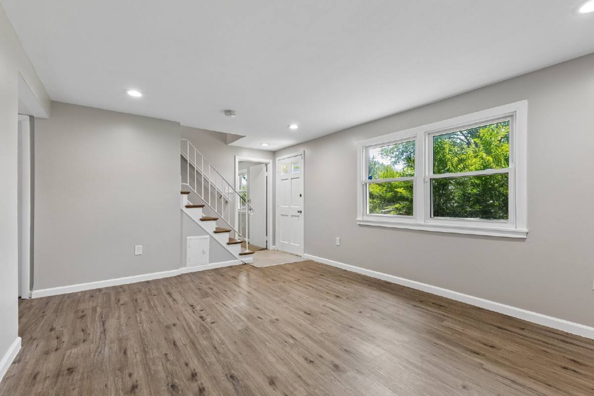 House for rent at 14197 Fullerton Rd, Woodbridge, VA 22193