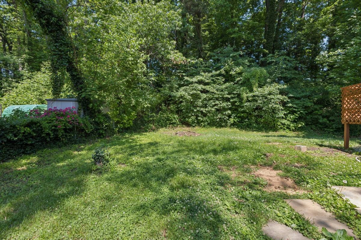 House for rent at 14197 Fullerton Rd, Woodbridge, VA 22193