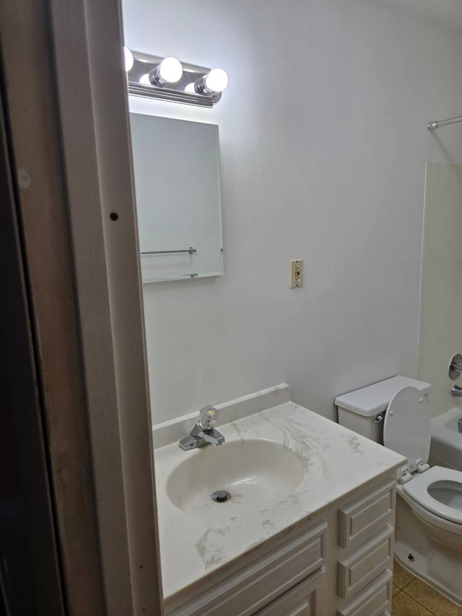 Apartment for rent at 100 Wyncote Court #100, Mechanicsburg, PA 17055