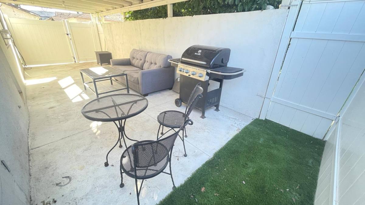 House for rent at 14217 Hatteras St, Van Nuys, CA 91401