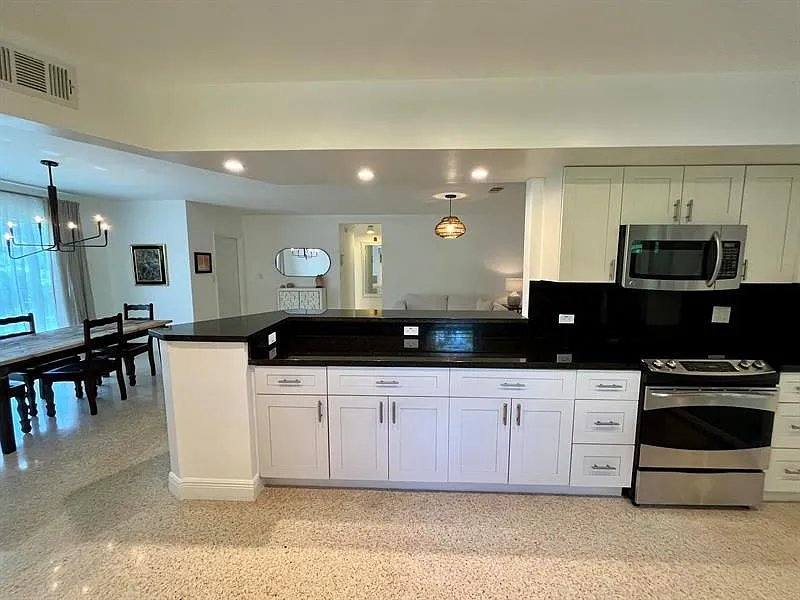 House for rent at 7161 NE 7th Ave, Boca Raton, FL 33487
