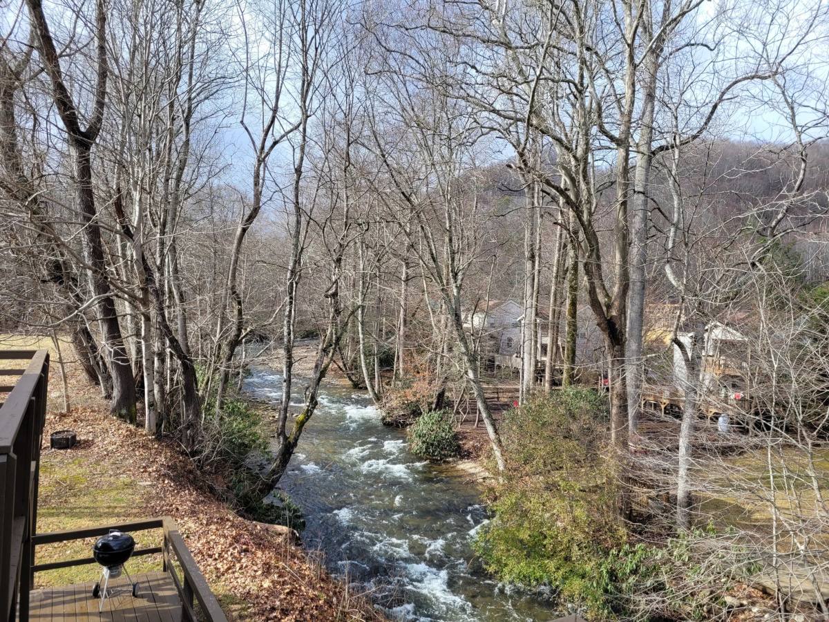 Townhouse for rent at 49 Riverside Villa Dr, Maggie Valley, NC 28751
