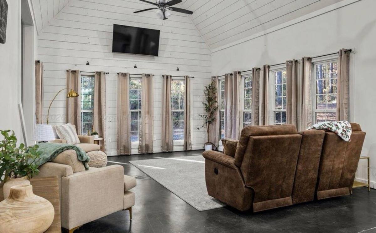 House for rent at 2198 Curry Highway, Jasper, AL 35503